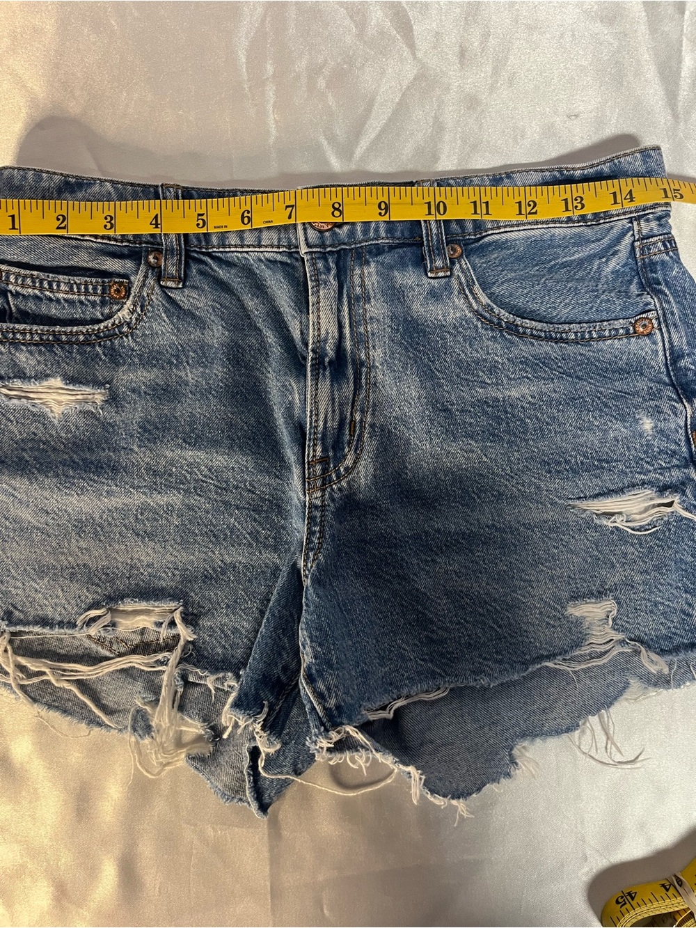 American Eagle Outfitters Light Blue Denim Shorts - EUC - Picture 7 of 9